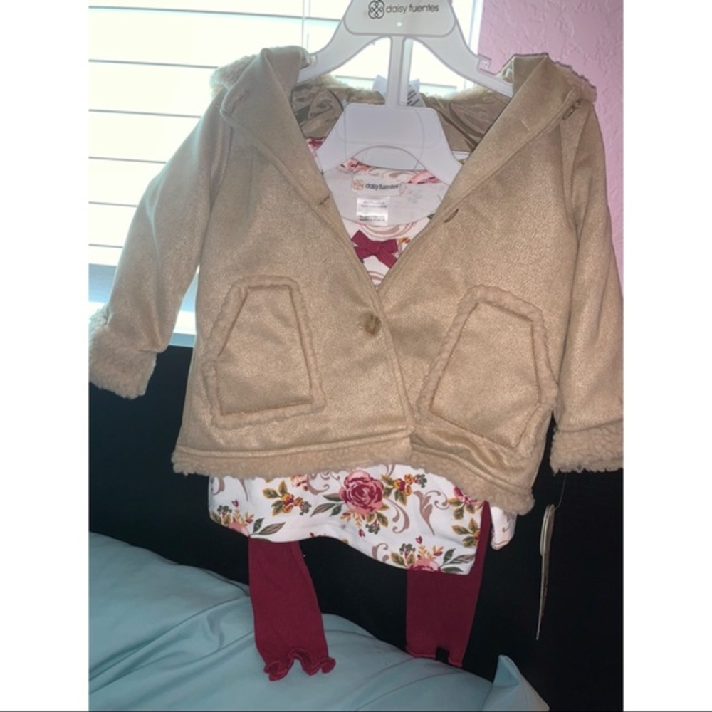 Daisy Fuentes floral set 18m